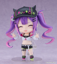 Nendoroid Tokoyami Towa 4
