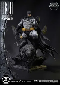 Prime 1 Studio Museum Masterline Batman Dark Knight III The Master Race (Comics) Batman Black Version - DC Comics - photo 3