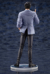 ARTFX J Ryo Saeba 13