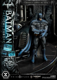 Throne Legacy Batman (Comics) Batman Tactical Throne "Design by Gabriele Dell'Otto" Ultimate Bonus Version 19