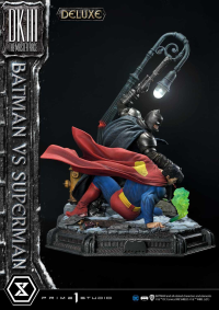 Ultimate Diorama Masterline Batman:The Dark Knight Returns (Comics) Batman versus Superman Deluxe Version 32