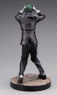 BATMAN: THE KILLING JOKE THE JOKER ARTFX STATUE 12