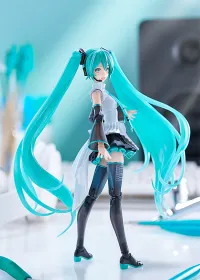 Max Factory PLAMATEA Hatsune Miku: Happy 16th Birthday Ver. - Hatsune Miku - photo 13