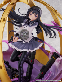 Akemi Homura 1/7 Scale Figure 4