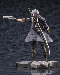 ARTFX J Nero 18