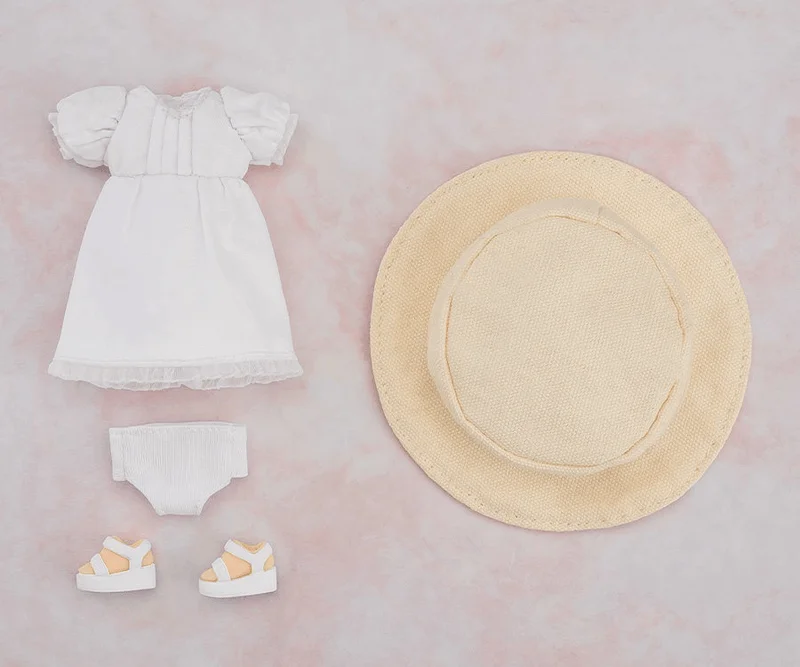 GOOD SMILE COMPANY Nendoroid Doll Outfit Set: Simple Dress (White) - Figure Accessories
