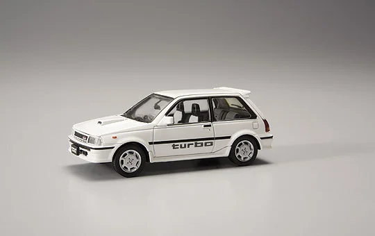 Aoshima DIECAST MODEL CAR: 1/43 EP71 STARLET 1300 TURBO S EARLY Ver. ['86] (WHITE) (TOYOTA) - Scale Kits