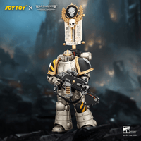 Iron Warriors MkII Legionary1 with Vexilla, Bolter and Bolt Pistol 6