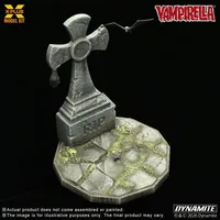 X-PLUS 1/8 Scale Vampirella Plastic Model Kit - Vampirella - photo 4
