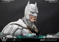 Prime 1 Studio Ultimate Museum Masterline Justice League (Comics) Batman Advanced Suit White Ver. (Design By Josh Nizzi) - DC Comics - photo 7