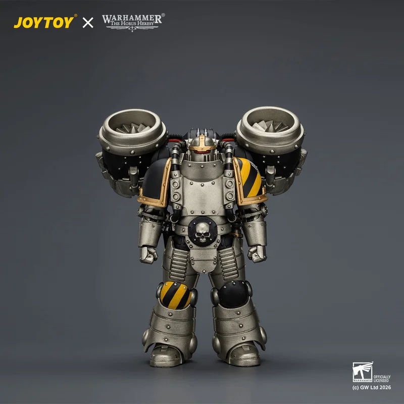 JOYTOY Iron Warriors MkII Assault Sergeant with Disintegrator pistol, Power maul & Combat shield - Warhammer 40K